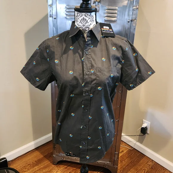 Disney Shirts Nwt Disney Star Wars Pride Woven Camp Button